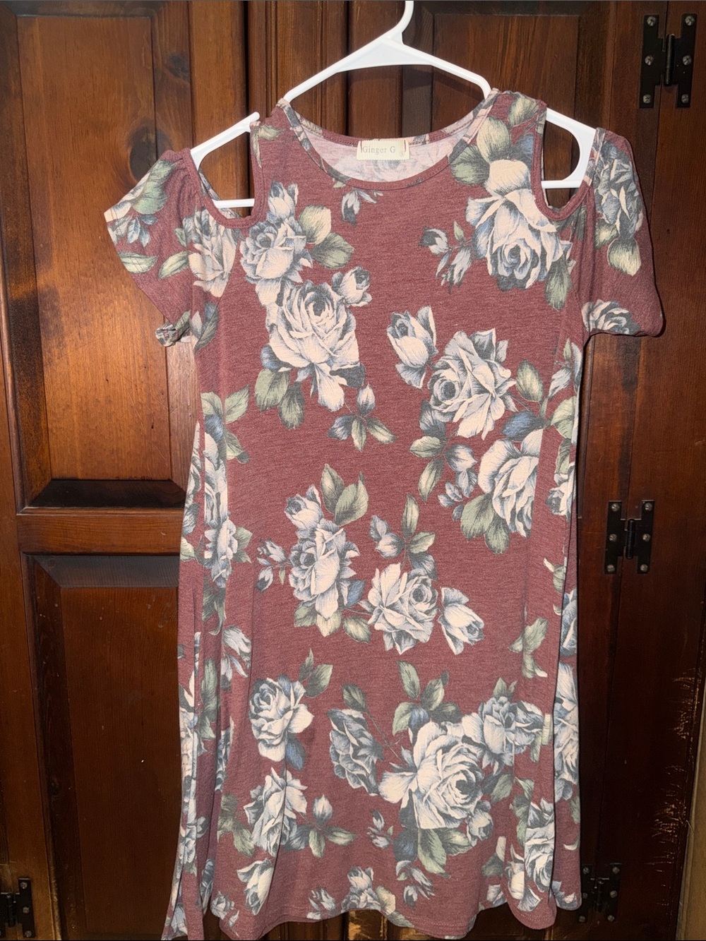 Ginger G Mauve Floral Cold-Shoulder Tunic